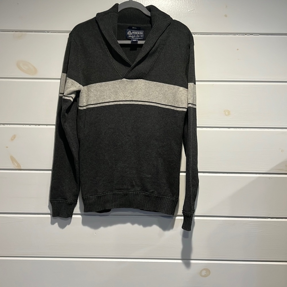 American Rag men’s sweater, 100% cotton, size small